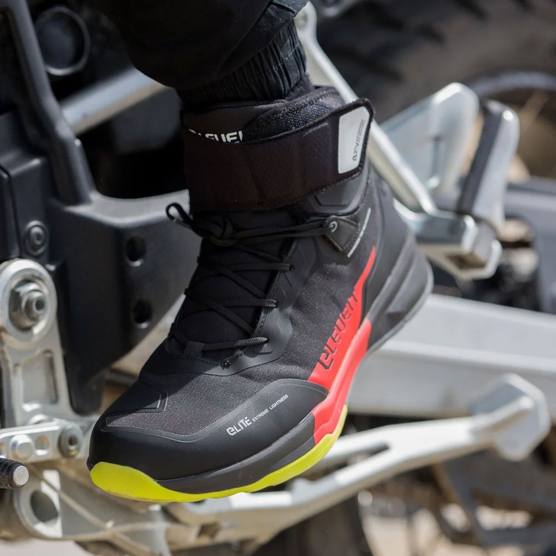 Motocyklová obuv Eleveit STRATOS E-Dry čierno-červená