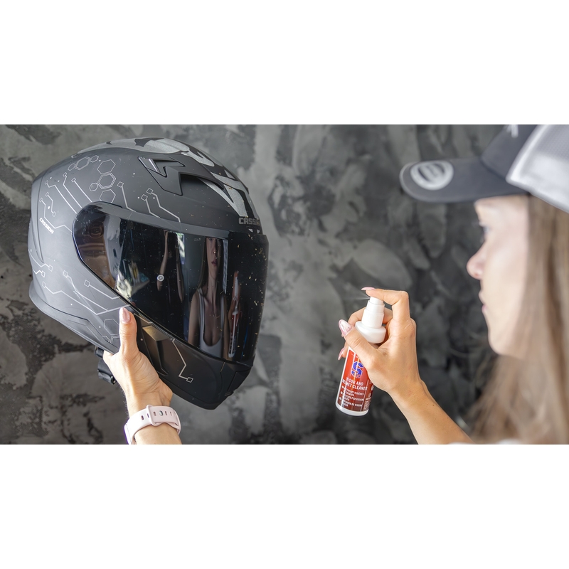 Čistič plexiskla S100 s mikrovláknovou handričkou - Visor & Helmet Cleaner 100 ml