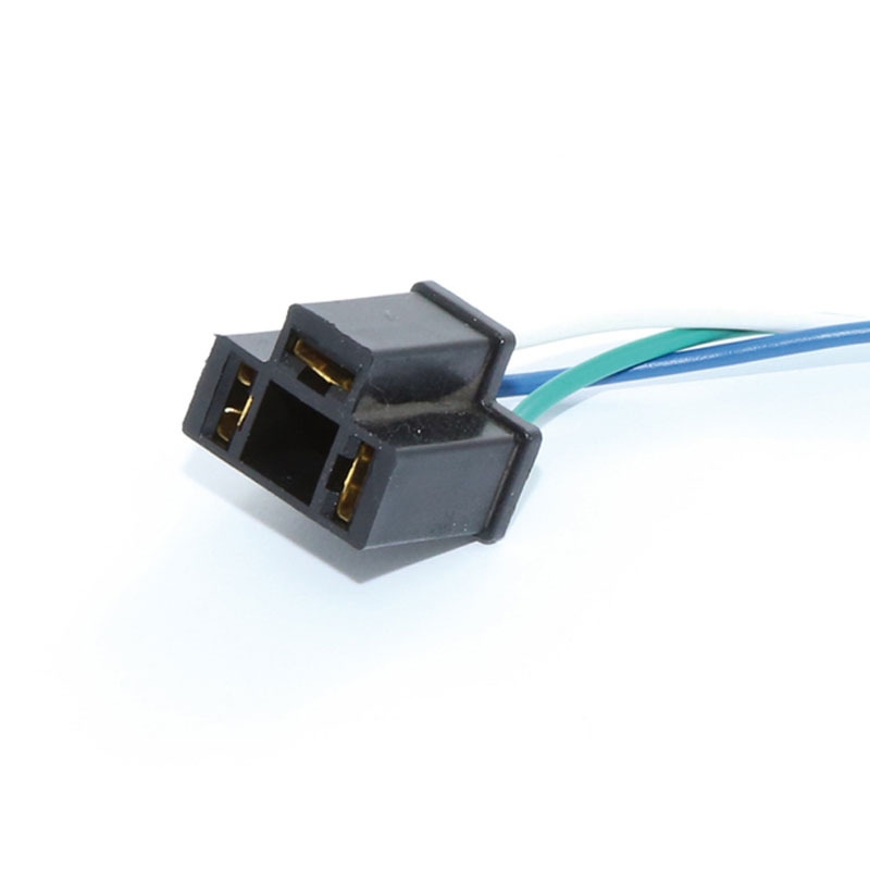 Zásuvka Highsider Smart typ A, 3 pins pre 12 V žiarovky H4