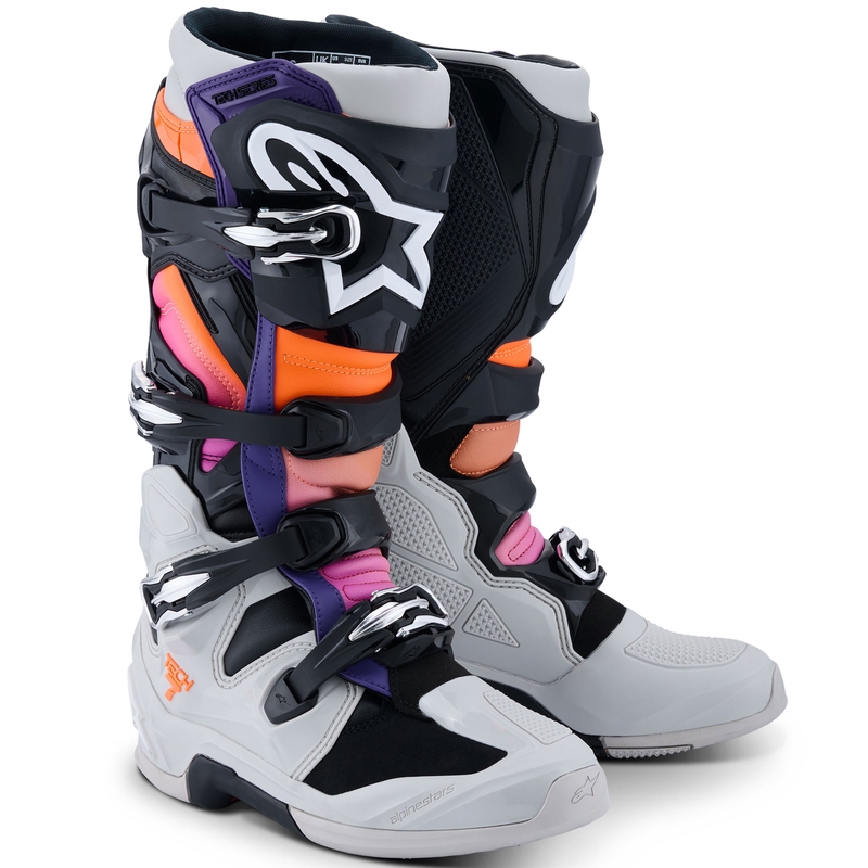 Čižmy na motocykel Alpinestars Tech 7 čierno-svetlo šedo-fluorescenčno oranžovo-gradient