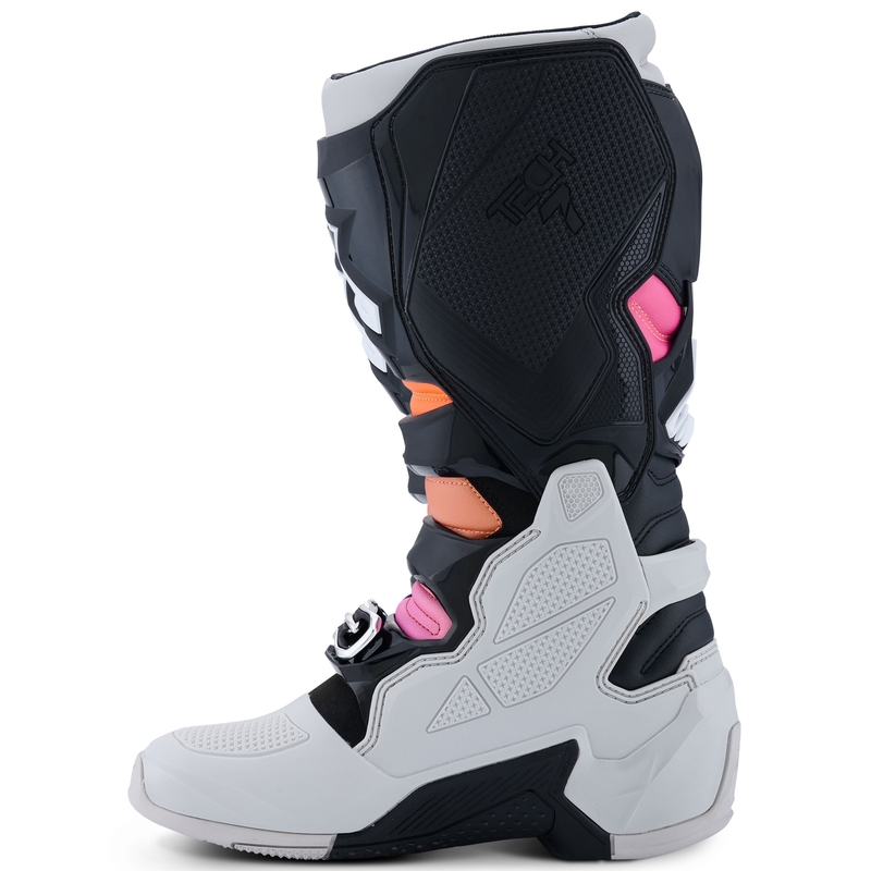 Čižmy na motocykel Alpinestars Tech 7 čierno-svetlo šedo-fluorescenčno oranžovo-gradient