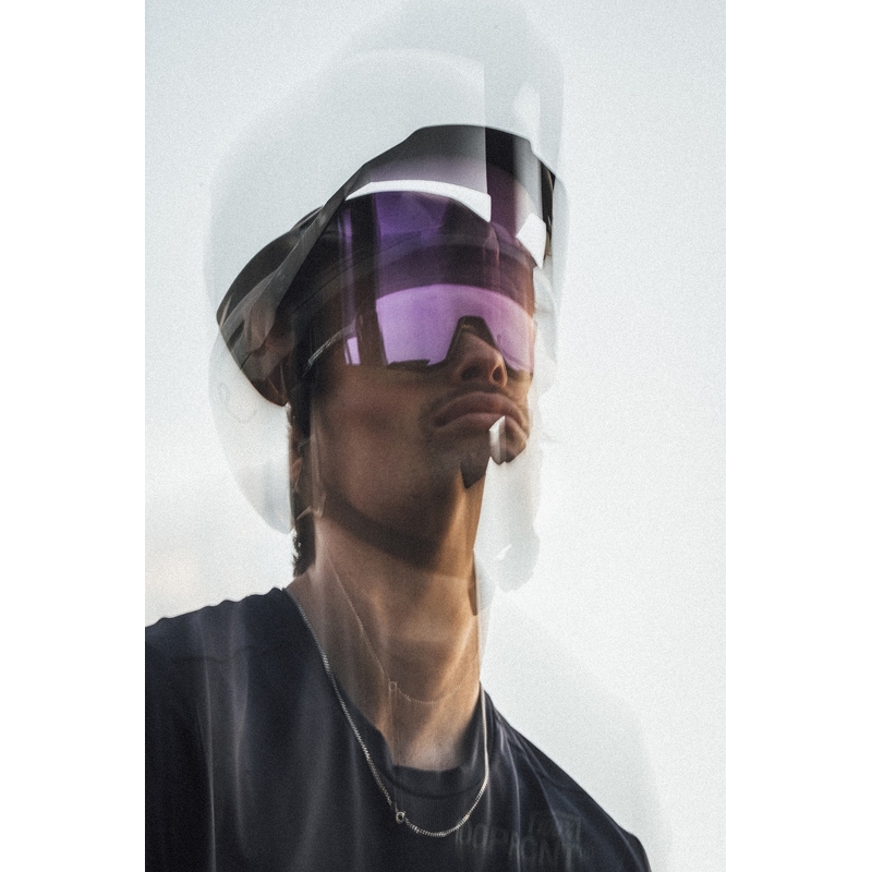 Slnečné okuliare 100% Slendale s fialovým fotochromatickým sklom