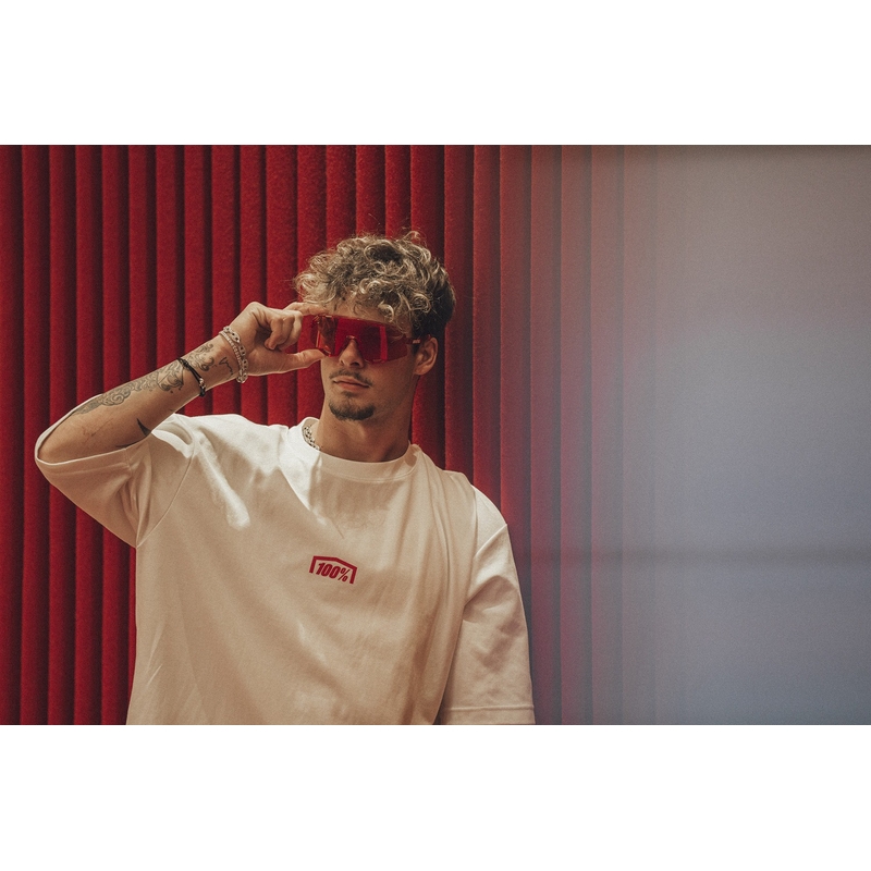 Slnečné okuliare 100% Slendale s HIPER Fire červeným sklom