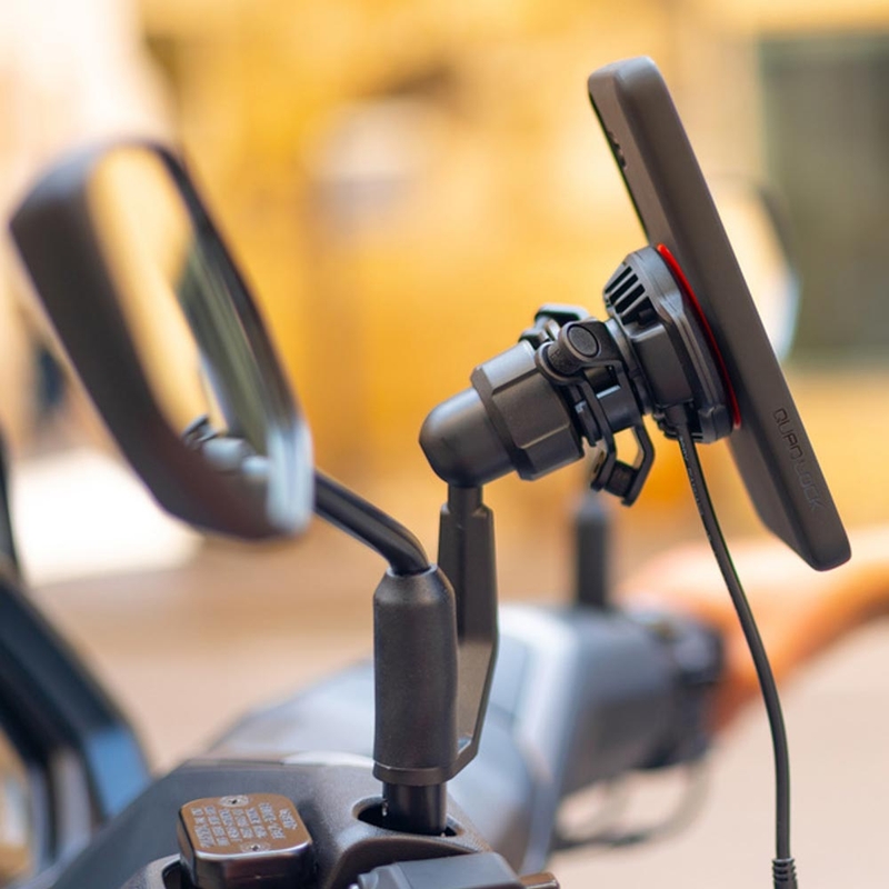 Vodotesná hlava s indukčnou nabíjačkou Quad Lock® USB Waterproof Wireless Charging Head