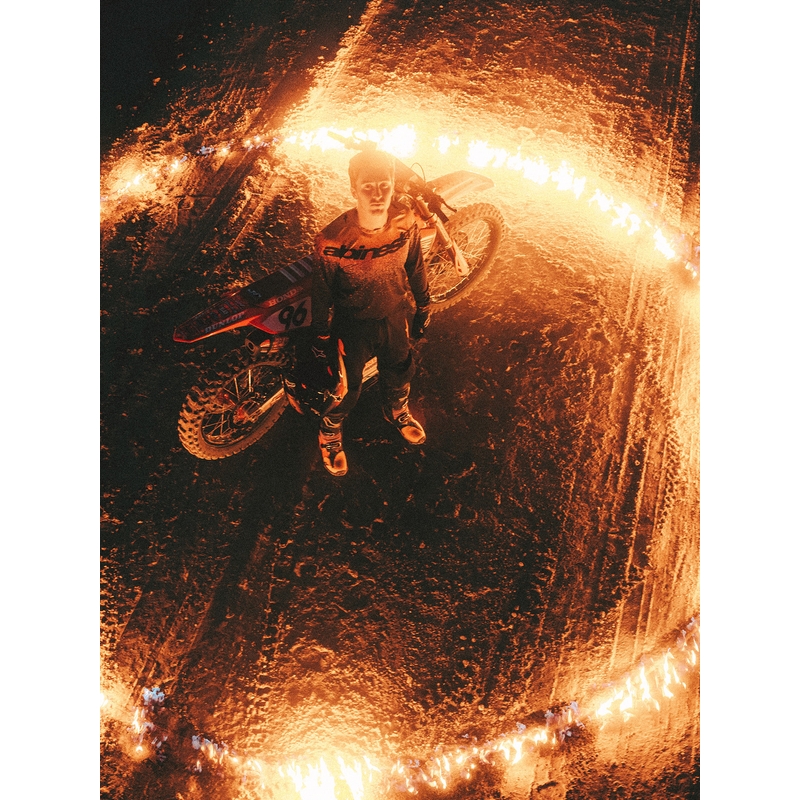 Motokrosový dres Alpinestars Supertech limitovaná edícia Black Hole čierno-farebný