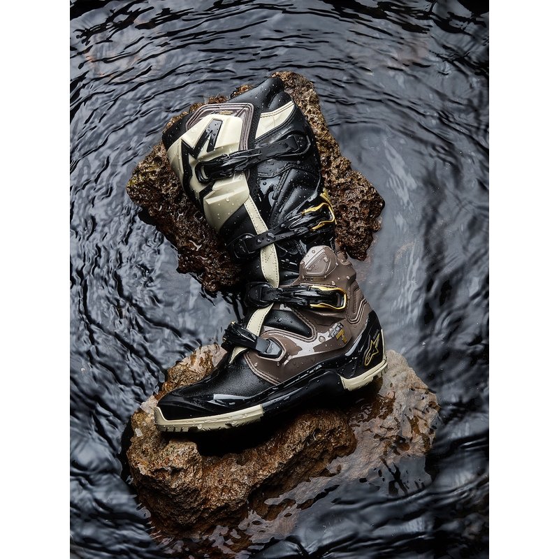 Topánky na motorku Alpinestars TECH 7 Enduro Drystar čierno-tmavo šedo-zlaté