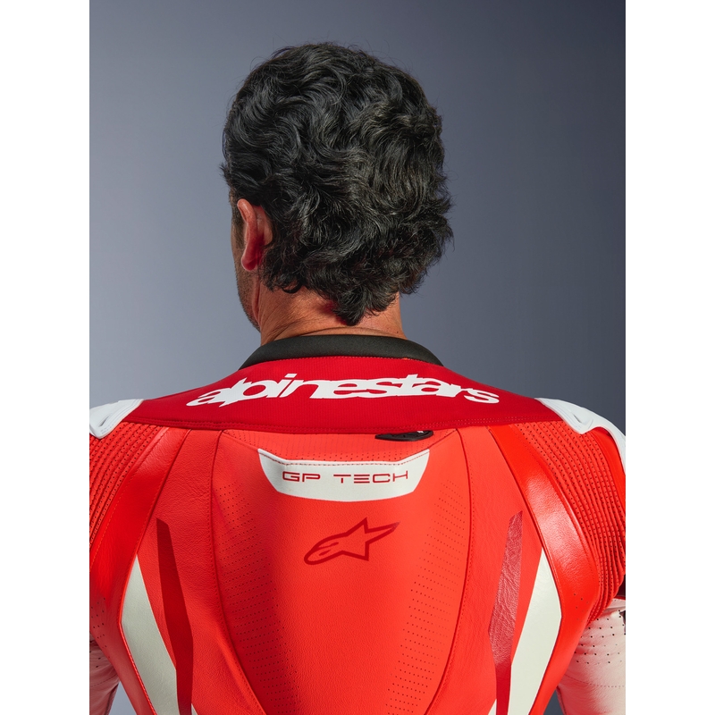 Jednodielna kožená kombinéza na motorku Alpinestars GP TECH V5 fluo červeno-červeno-biela
