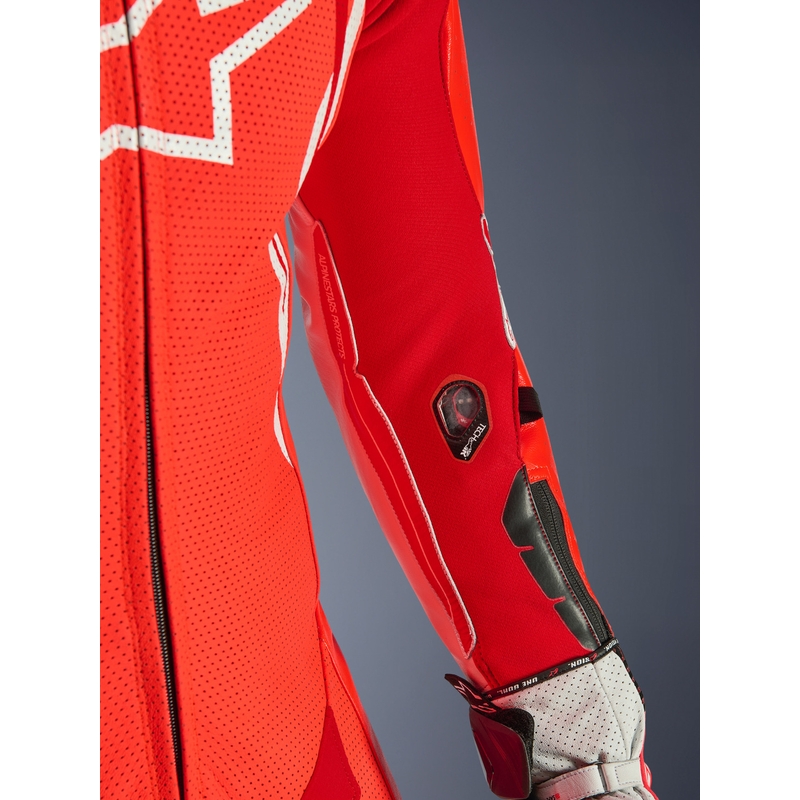 Jednodielna kožená kombinéza na motorku Alpinestars GP TECH V5 fluo červeno-červeno-biela