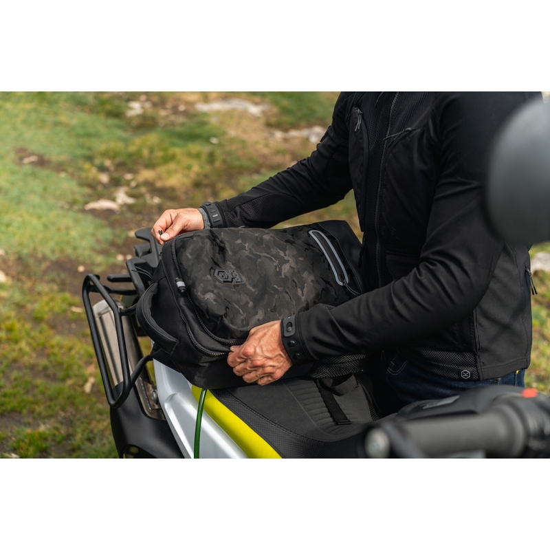 Batoh na motorku Knox Eda Every Day Adventure 25 l čierny