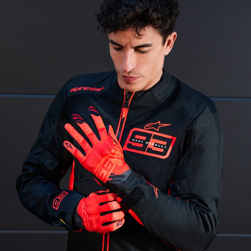 Rukavice na motorku Alpinestars Reef V2 MM93 kolekcia fluo červeno-červeno-čierne
