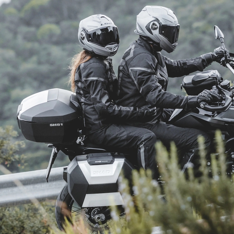 Vrchný kufor na motorku SHAD SH51 hliník