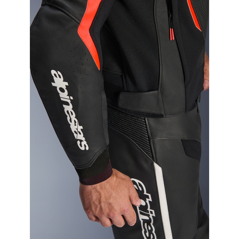 Kožená bunda na motorku Alpinestars GP Force V2 čierno-fluo červeno-biela