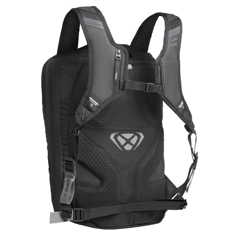 Batoh na motorku IXON R-Laser 25 l čierny