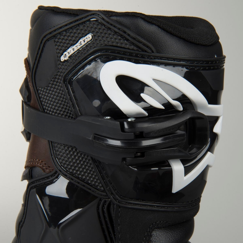 Stredne vysoké čižmy na motocykel Alpinestars Belize Oiled Drystar hnedé
