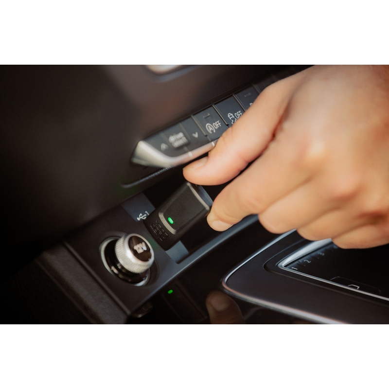 Bezdrôtový adaptér Quad Lock® CarPlay/Android Auto čierny
