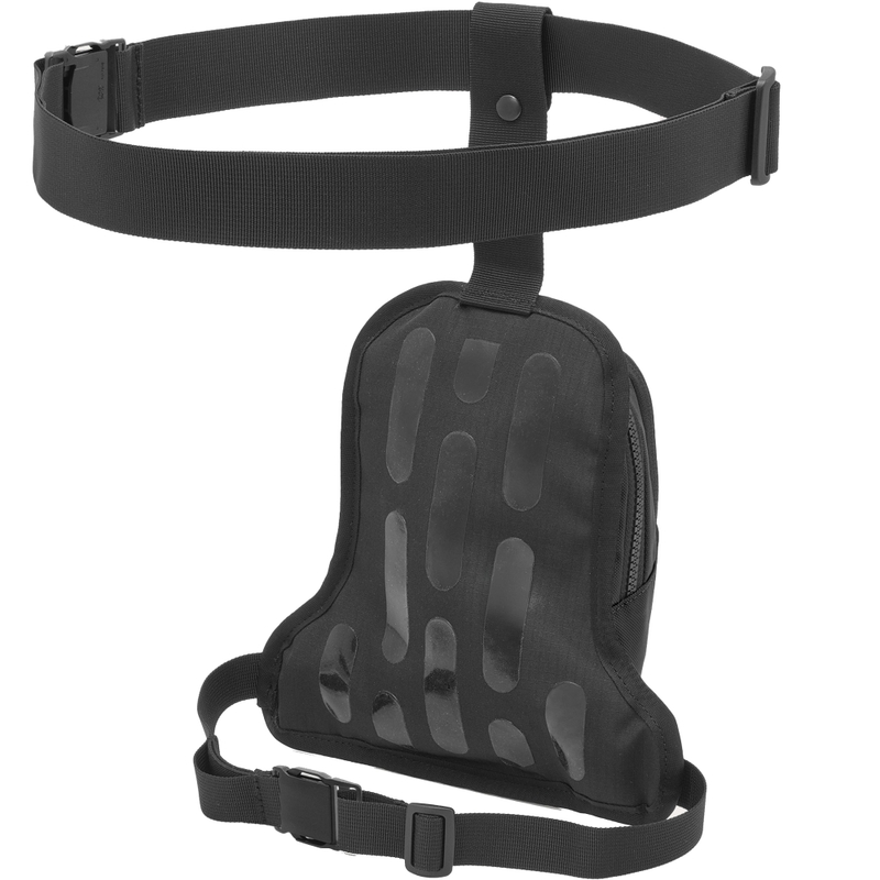 Kapsička na stehno Revit Bag Node H2O čierna 3 l