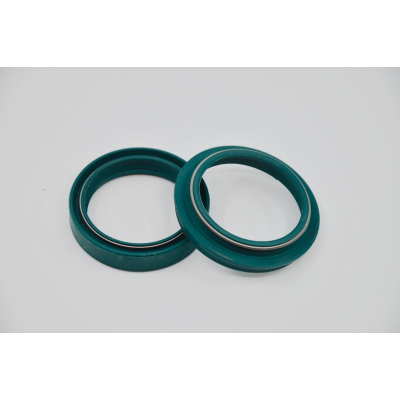 Seals Kit (oil - dust) SKF SHOWA 45x57x11.2 / 45x57.35x5.5 zelená