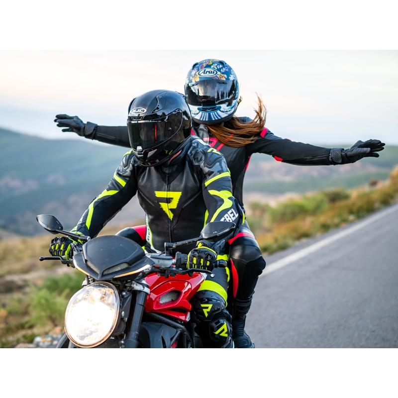 Kombinéza na motocykel Rebelhorn Rebel čierno-bielo-fluo žltá výpredaj