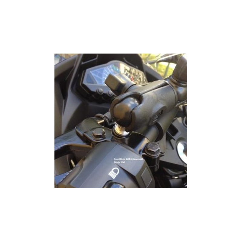 Úchyt RAM Mounts do upnutie riadidiel s 1" čapom a skrutky M10x1,5